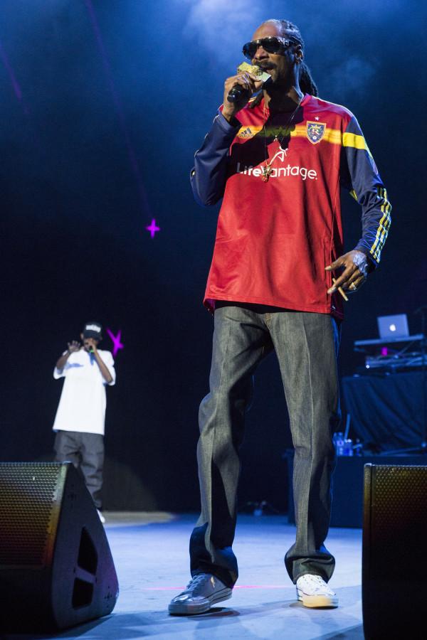Snoop Dogg performing at Dazed Out at Usana Amplitheater, Saturday, August 29, 2015