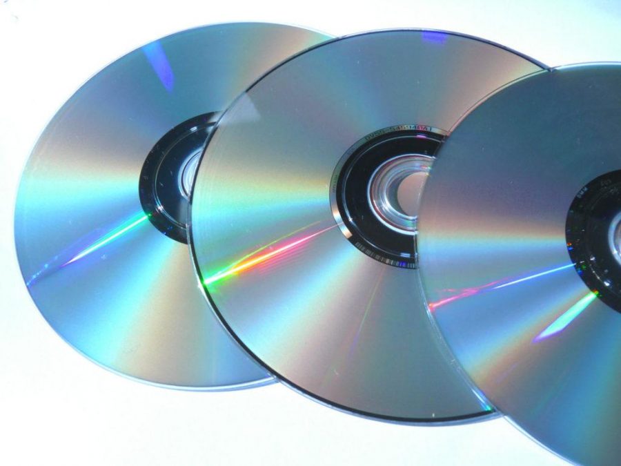 CDs Fill a Niche in the Music Industry and Should Make a Comeback