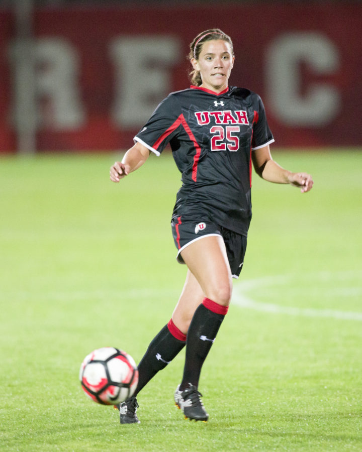 Utah womens soccer redshirt junior Cabria Turang (25) passes downfield vs San Diego at the Ute Soccer Field on Friday, August 26, 2016