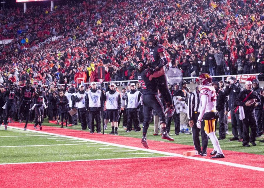 University+of+Utah+Football+sophomore+Raelon+Singleton+%2811%29+celebrates+after+the+Utes+score+a+touchdown+during+the+game+vs.+the+University+of+Southern+California+Trojans+at+Rice-Eccles+Stadium+on+Friday%2C+September+23%2C+2016
