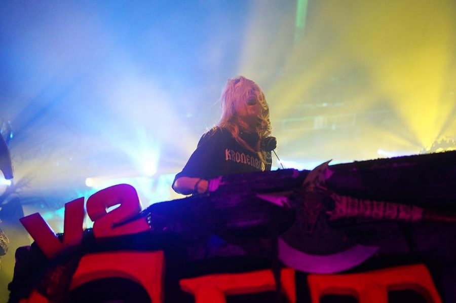 Alison Wonderland performs during the Get Freaky Rave at the Saltair in Magna, Utah on Friday, Oct. 28, 2016. (Rishi Deka, Daily Utah Chronicle)