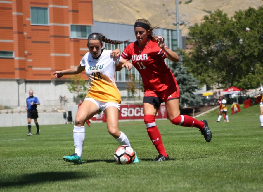 Max Flom (11) pushes off her opponent during the Utah Utes Womens soccer 9-0 victory over the North Dakota State Bisons at Ute Soccer Field in Salt Lake City, Utah on Friday, Aug. 27, 2017. (Cassandra Palor  |  Daily Utah Chronicle)