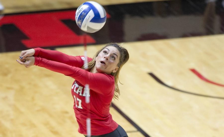 University+of+Utah+Volleyball+sophomore+libero%2Fdefensive+specialist+Brianna+Doehrmann+%2817%29+dives+for+the+ball+in+a+set+of+matches+vs.+The+Oregon+Ducks+at+the+Huntsman+Center+in+Salt+Lake+City%2C+UT+on+Friday%2C+Sept.+29%2C+2017%0A%0A%28Photo+by+Kiffer+Creveling+%7C+The+Daily+Utah+Chronicle%29