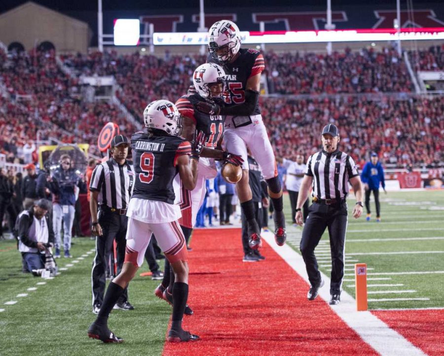 University+of+Utah+junior+wide+receiver+Raelon+Singleton+%2811%29+celebrates+after+a+touchdown+in+an+NCAA+Football+game+vs.+The+San+Jose+State+Spartans+in+Rice+Eccles+Stadium+in+Salt+Lake+City%2C+Utah+on+Saturday%2C+Sept.+16%2C+2017%0A%0A%28Photo+by+Kiffer+Creveling+%7C+The+Daily+Utah+Chronicle%29