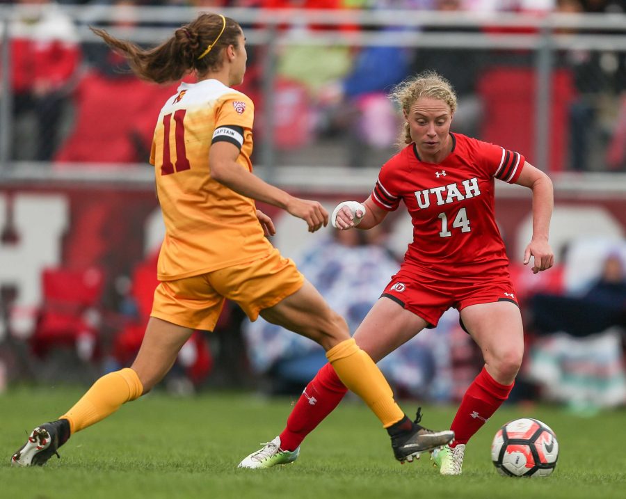 Paola+Van+Der+Even+%2814%29+dribbles+past+Nicole+Molen+%2811%29+during+the+Utah+Utes+Womens+soccer+tie+game+versus+University+of+Southern+California+at+Ute+Soccer+Field+in+Salt+Lake+City%2C+UT+on+Saturday%2C+September+23%2C+2017.%0A%0A%28Photo+by+Cassandra+Palor%2F+Daily+Utah+Chronicle%29