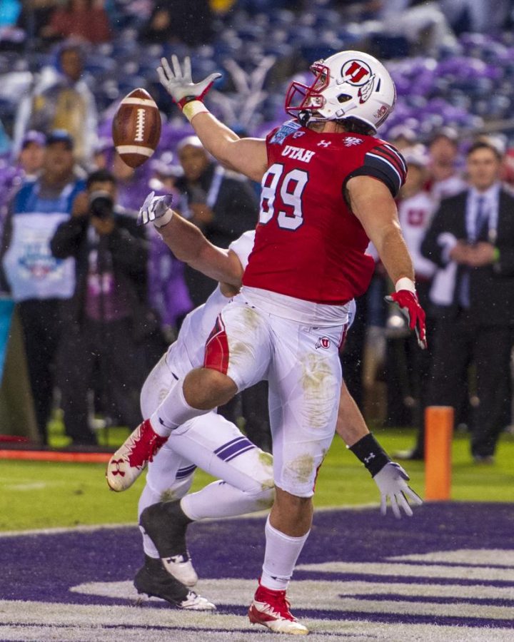 University of Utah freshman tight end Cole Fotheringham (89) fails to make a touchdown catch during the San Diego County Credit Union Holiday Bowl vs. Northwestern University at SDCCU Stadium in San Diego, California on Monday, Dec. 31, 2018. (Photo by Kiffer Creveling | The Daily Utah Chronicle)