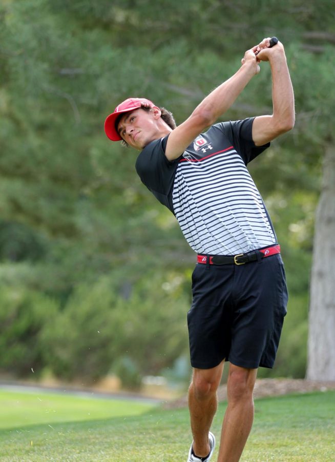 Jordan Costello tees up for Utah Golf (Photo: Utah Athletics) 