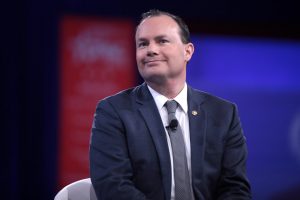 U.S. Senator Mike Lee of Utah speaking at the 2016 Conservative Political Action Conference (CPAC) in National Harbor, Maryland. (Photo by Gage Skidmore | Courtesy Flickr)