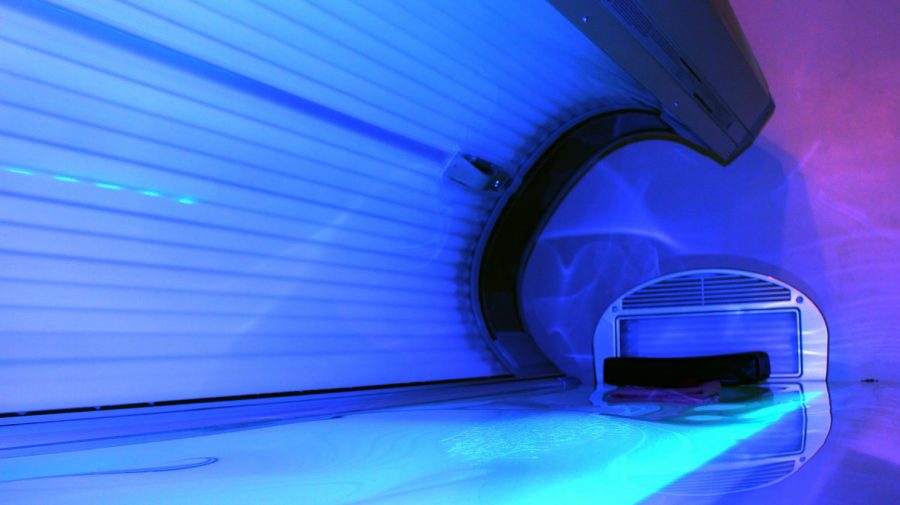 Tanning bed with UV lights at Expressions Tanning and Beauty in South Jordan, Utah on Wednesday, Jan. 22, 2020. (Photo by Marifel Holmquist | Daily Utah Chronicle)
