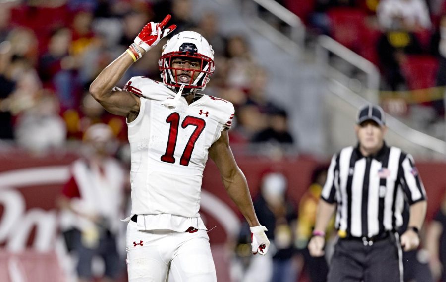 University of Utah wide receiver and redshirt freshman Devaughn Vele in a University of Utah football game against the USC Trojans on Saturday, Oct. 10, 2021. (Photo by Kevin Cody | The Daily Utah Chronicle)
