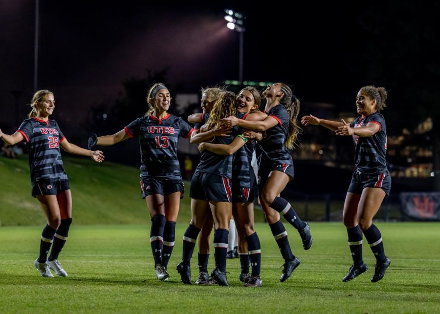 The University of Utah womens soccer team celebrates after converting a penalty kick during the match against Oregon St. on Oct. 21, 2021 at Ute field on campus in Salt Lake City. (Photo by Jack Gambassi | The Daily Utah Chronicle)