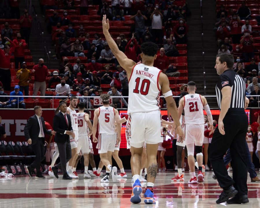 Utah basketballs Marco Anthony (#10) in the matchup against the UCLA Bruins at the Jon M. Huntsman Center in Salt Lake City on Thursday, Jan. 20, 2022. (Photo by Jack Gambassi | The Daily Utah Chronicle)

