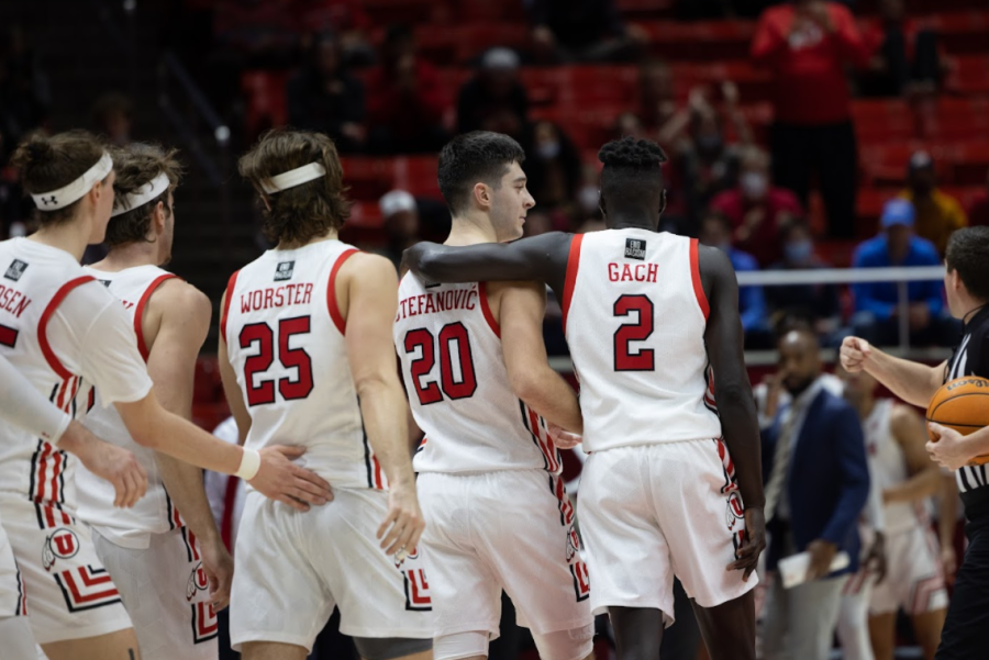 Utah+basketballs+Both+Gach+%28%232%29+puts+an+arm+over+the+shoulder+of+teammate+Lazar+Stefanovic+%28%2320%29+in+the+matchup+against+the+UCLA+Bruins+at+the+Jon+M.+Huntsman+Center+in+Salt+Lake+City+on+Thursday%2C+Jan.+20%2C+2022.+%28Photo+by+Jack+Gambassi+%7C+The+Daily+Utah+Chronicle%29%0A