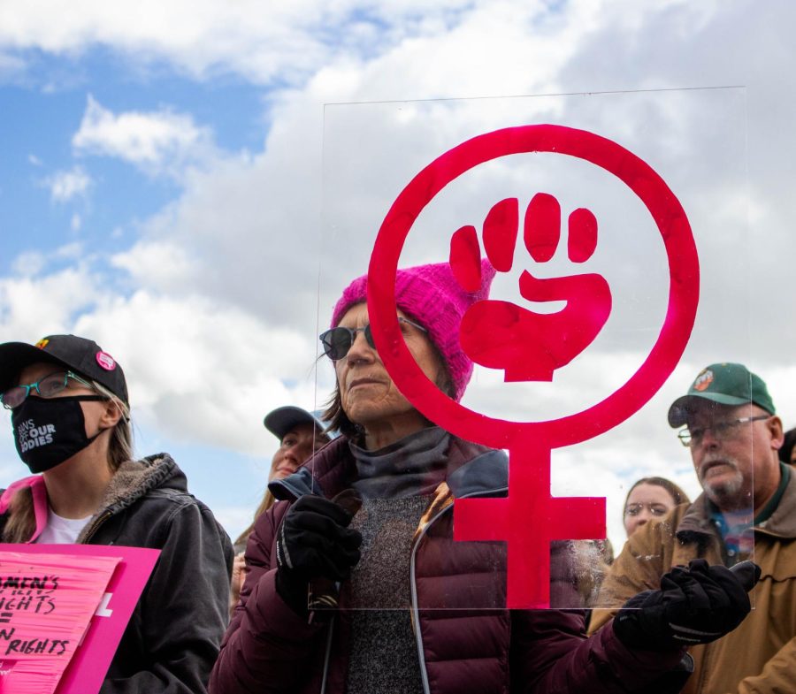 Pro-choice+demonstrators+gather+on+the+Utah+State+Capitols+steps+on+Tuesday%2C+May+3%2C+2022.+%28Photo+by+Gwen+Christopherson+%7C+The+Daily+Utah+Chronicle%29