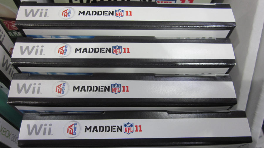 Boxes+of+Madden+NFL+11+for+the+Nintendo+Wii+at+Costco+Warehouse+no.+475+in+South+San+Francisco%2C+California.%0A%28Boxes+of+Madden+NFL+11+for+Wii.JPG+by+BrokenSphere%2C+licensed+under+CC+BY+3.0%29