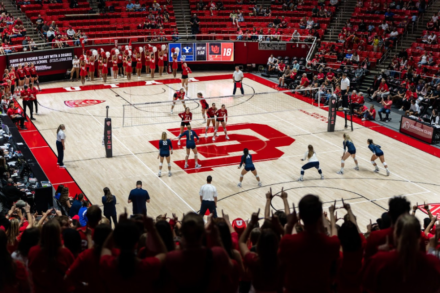 The University of Utah womens volleyball team takes on the BYU Cougars at the Jon. M. Huntsman Center in Salt Lake City, Utah, on Sept. 15 2022. (Photo by Xiangyao Axe Tang | The Daily Utah Chronicle)

