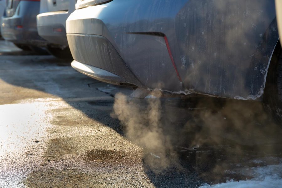 Exhaust+pipe+of+a+running+car+at+Shoreline+Ridge+on+the+University+of+Utah+campus+in+Salt+Lake+City+on+Wednesday%2C+Feb.+1%2C+2023.+%28Photo+by+Julia+Chuang+%7C+The+Daily+Utah+Chronicle%29