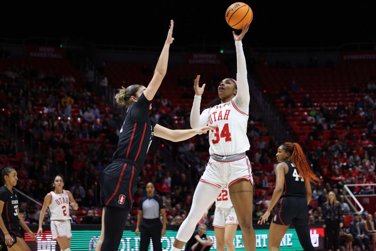 Utah forward Dasia Young (34) in the game versus the Stanford Cardinal at the Jon M. Huntsman Center in Salt Lake City on Friday, Jan. 12, 2024. (Photo by Sarah Karr | The Daily Utah Chronicle)