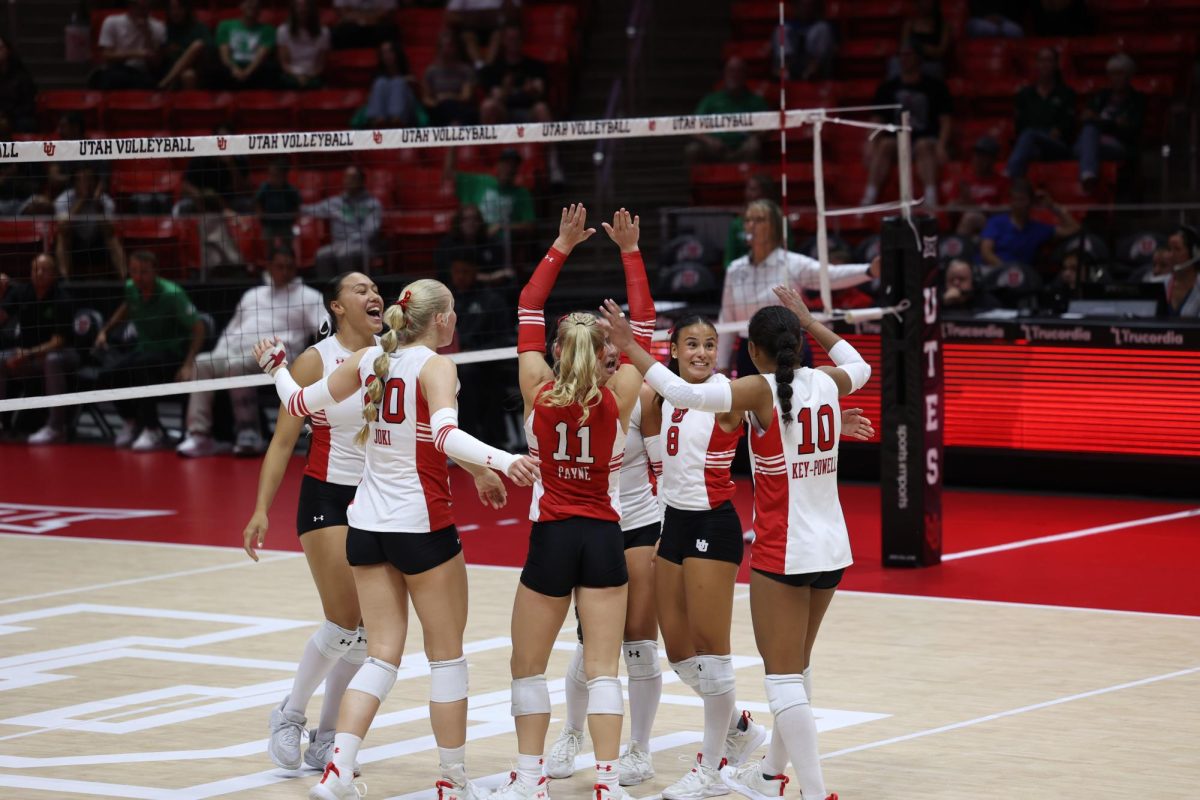 Utah on a 12 point run in the fourth set against UVU at the Huntsman Center on Sept. 9, 2025. (Photo by Sean Stetson | The Daily Utah Chronicle)